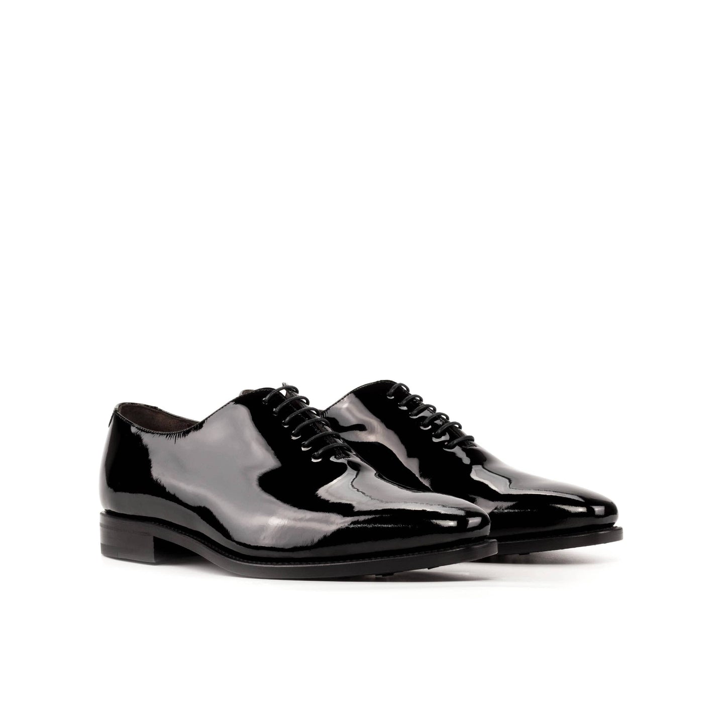 Wedding shoes formal shoes black patent leather wholecut Mandeaux