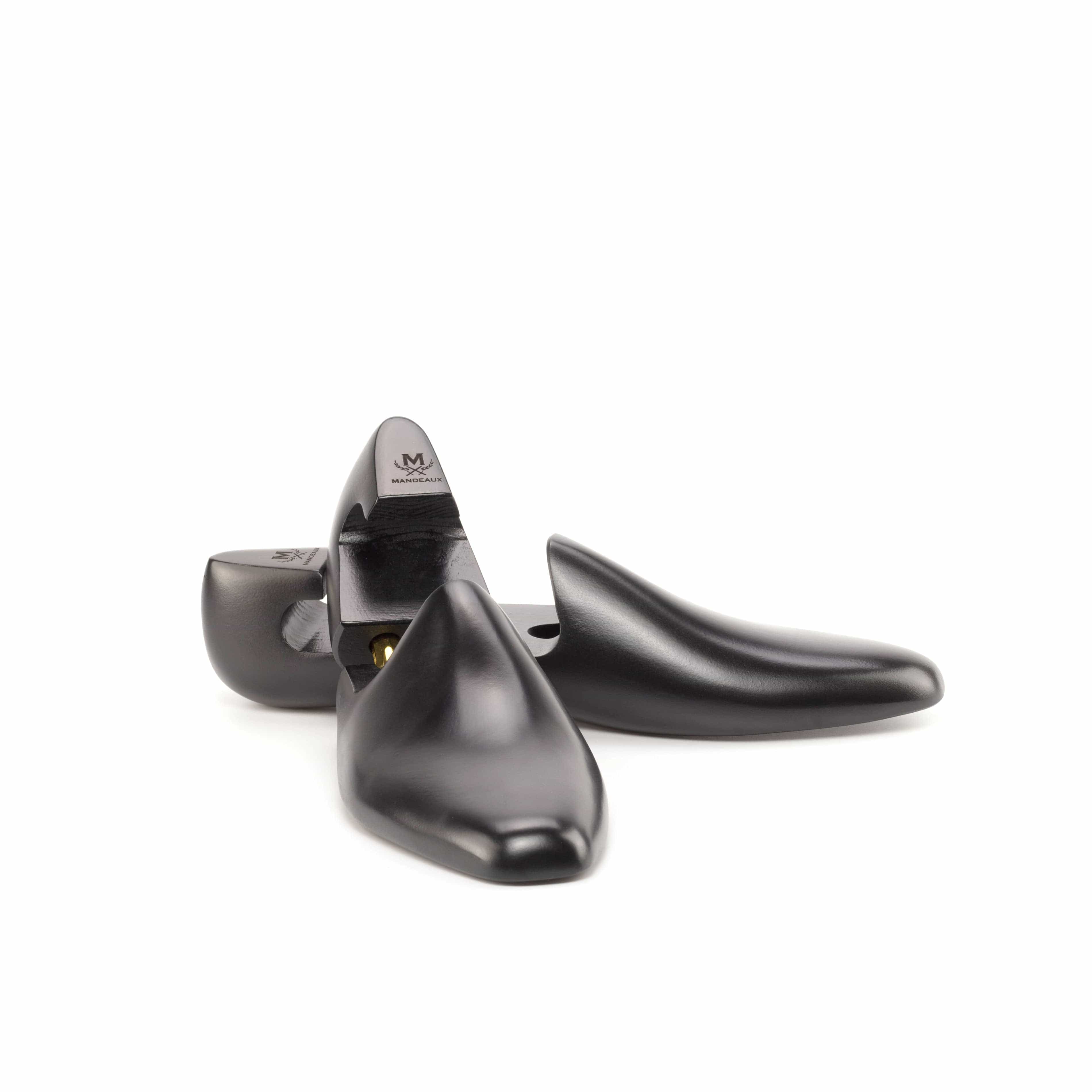 靴 CALMANTHOLOGY STYLE. SHOE TREES STYLE. SHOE TREES – CALMANTHOLOGY